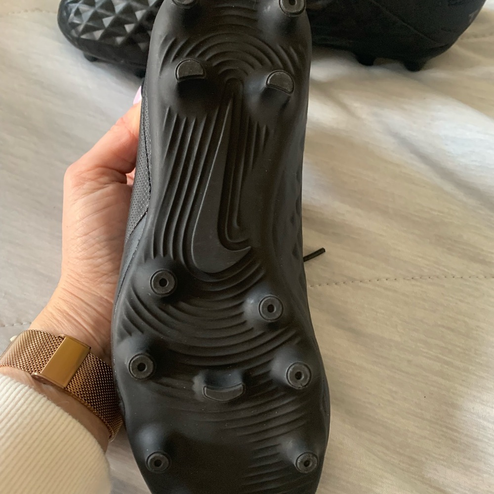 Nike Tempo cleats - Picture 2 of 2